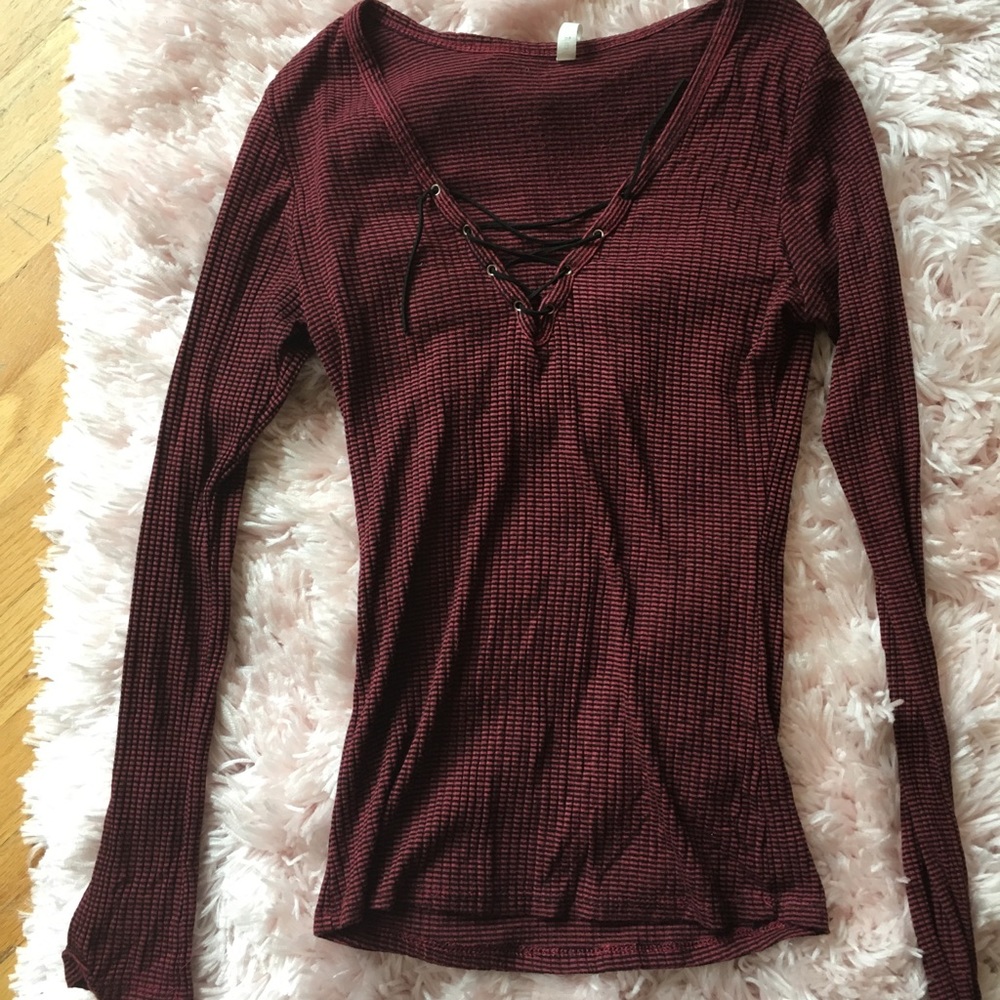 Long sleeve lace up neckline